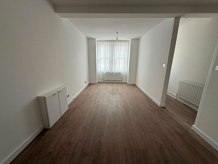 2 Bedroom Terraced House To Rent In Marsden Road, Edmonton, N9