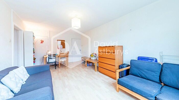 2 Bedroom Apartment To Rent In Crouch Hall Road, Crouch End, London, N8