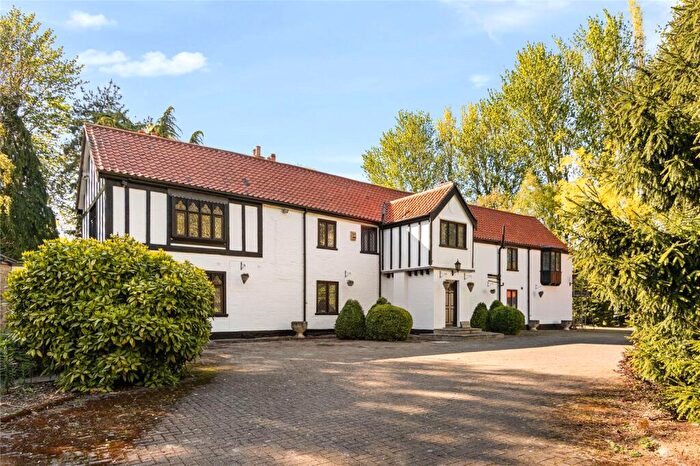 7 Bedroom Detached House For Sale In East Lane, Corringham, Gainsborough, DN21