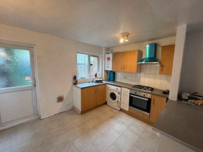 2 Bedroom Terraced House To Rent In Bourton Close, UB3