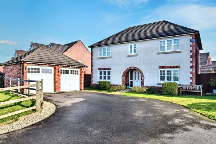 4 Bedroom Detached House For Sale In Silverhill Wood Close, Langley Country Park, Derby, DE22
