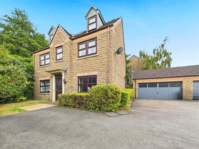 5 Bedroom Detached House For Sale In St. Peters Heights, Edlington, Doncaster, DN12