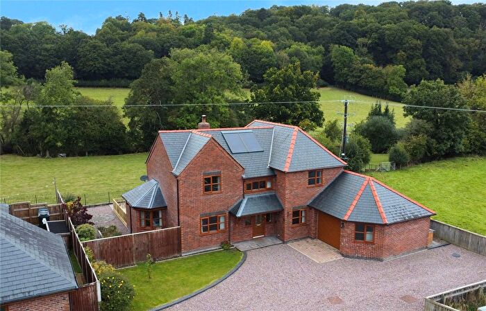 4 Bedroom Detached House For Sale In Groesllwyd, Guilsfield, Welshpool, Powys, SY21