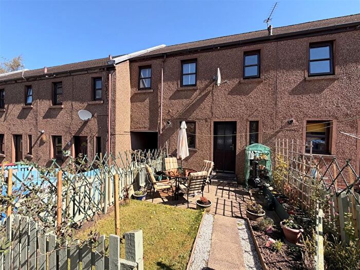 3 Bedroom Terraced House For Sale In Dunlop Place, Strathaven, ML10