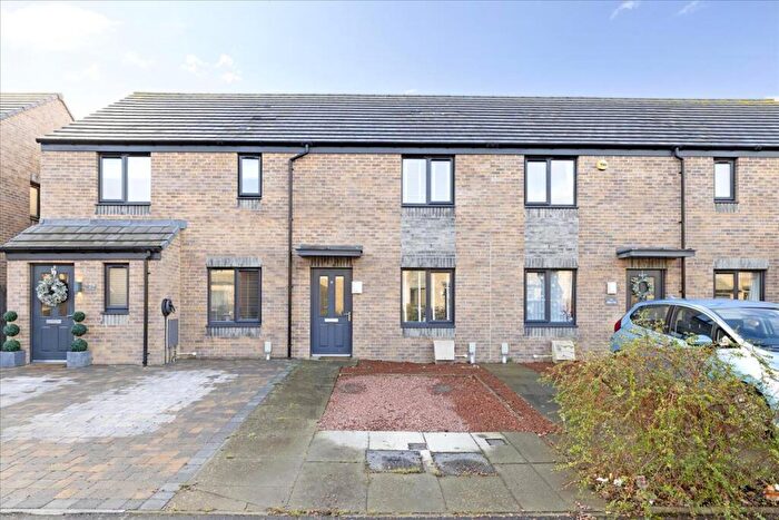 2 Bedroom Terraced House For Sale In Bullfinch Way, Edinburgh, EH17