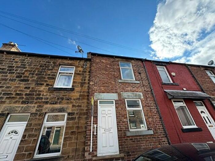 2 Bedroom House To Rent In Blythe Street, Wombwell, Barnsley, S73