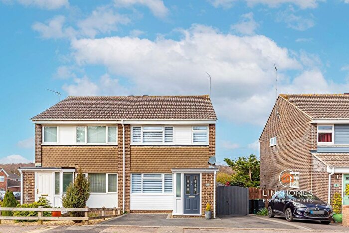 3 Bedroom Semi-Detached House For Sale In Kestrel Close, Ferndown, BH22