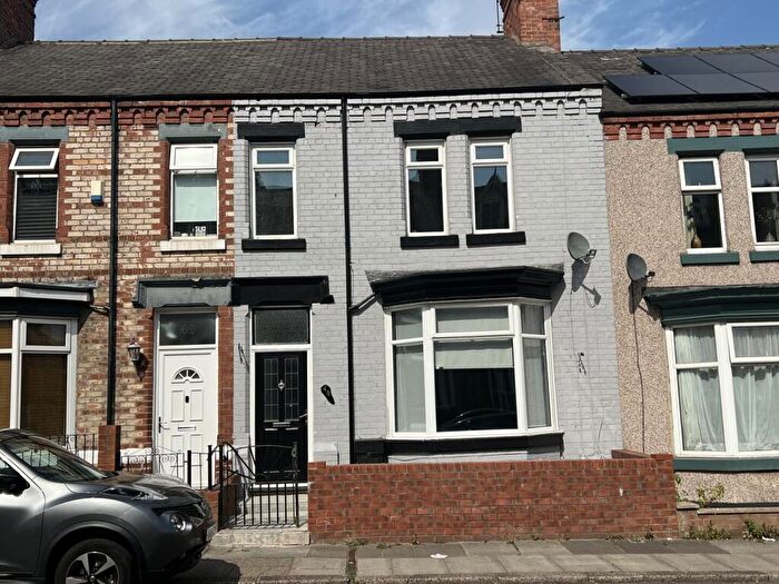 4 Bedroom Terraced House For Sale In Corporation Road, Darlington, DL3