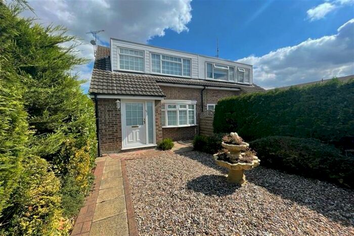 3 Bedroom Semi-Detached House To Rent In Gilbert Way, Braintree, CM7