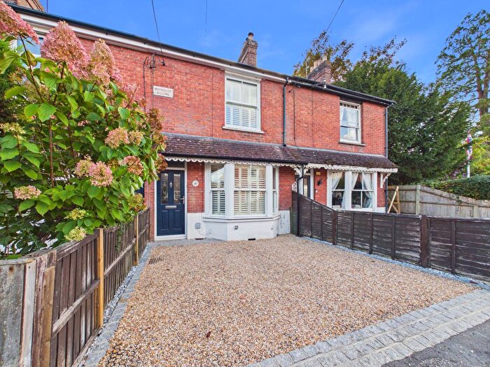 3 Bedroom Terraced House For Sale In Billingshurst Road, Broadbridge Heath, RH12