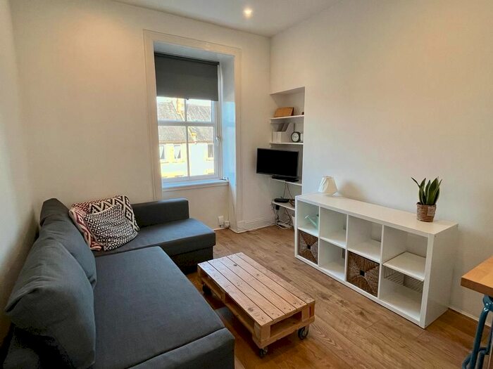 1 Bedroom Flat To Rent In Dickson Street, Easter Road, Edinburgh, EH6