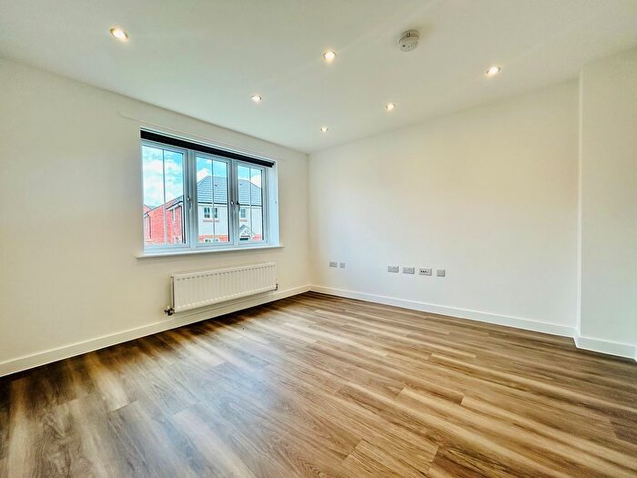 3 Bedroom Detached House To Rent In Chandos Drive, Derby, DE3