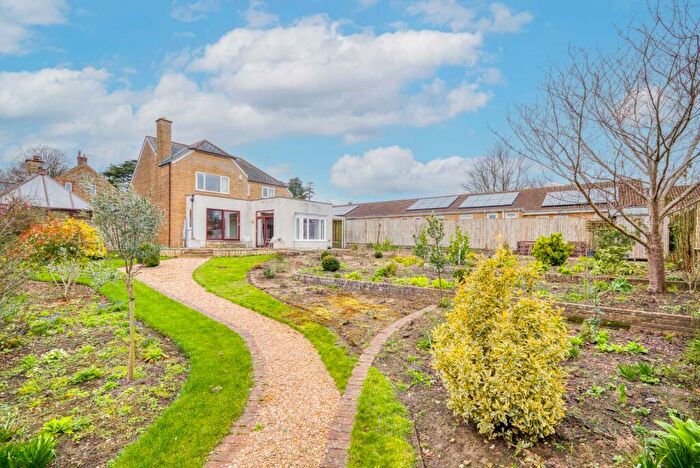 4 Bedroom Detached House For Sale In Florida Street, Castle Cary, Somerset, BA7