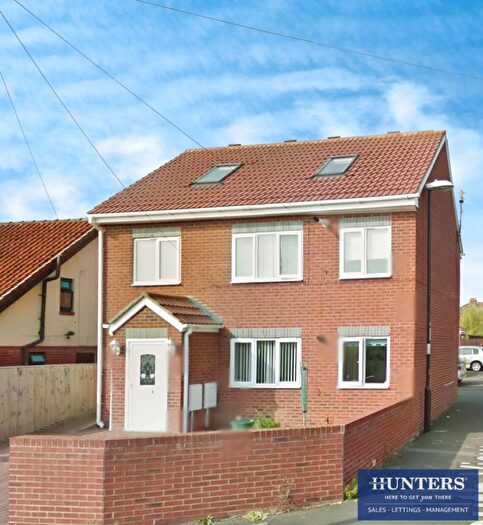 3 Bedroom Apartment To Rent In East View, Sunderland, SR6