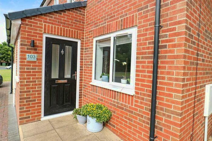 2 Bedroom Semi-Detached House To Rent In Pemberton Road, Newton Aycliffe, DL5