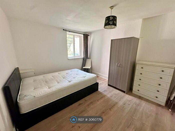 1 Bedroom Flat To Rent In Mill Road, Cardiff. Lower Ely, CF5