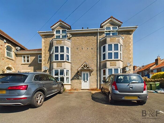 1 Bedroom Flat To Rent In Upper Station Road, Staple Hill, BS16