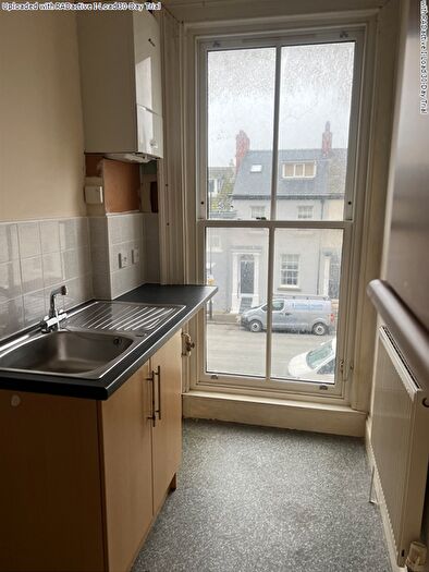 1 Bedroom Flat To Rent In Esplanade, Whitby, YO21