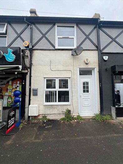 3 Bedroom Terraced House To Rent In Singlewell Road, Gravesend, DA11