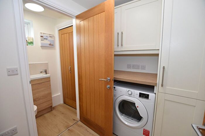 3 Bedroom End Of Terrace House For Sale In Chapel Terrace, Mount Ambrose, Redruth, Cornwall, TR15