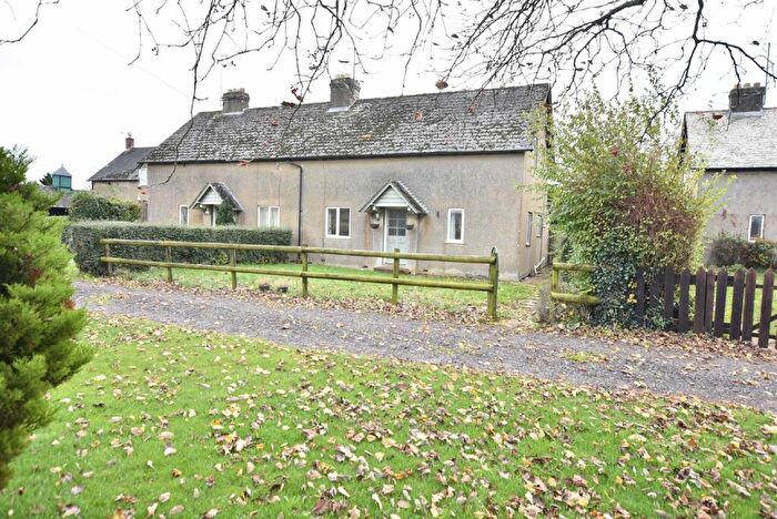 3 Bedroom Cottage To Rent In Ossage Farm, Cotswold Kennels, Andoversford, GL54
