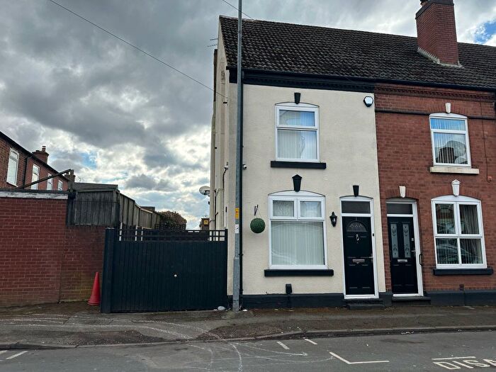 3 Bedroom End Of Terrace House To Rent In Cope Street, Walsall, WS3
