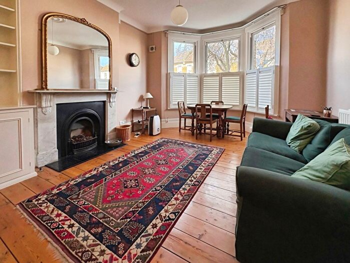 2 Bedroom Flat To Rent In Mount Pleasant Road, London, SE13