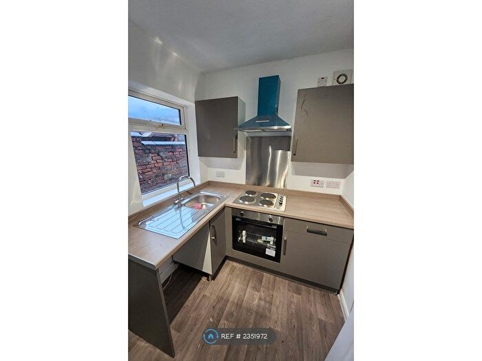 2 Bedroom Terraced House To Rent In Winnie Street, Manchester, M40