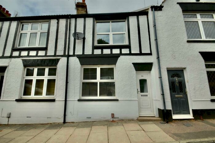 3 Bedroom Terraced House To Rent In Borstal Street, Rochester, ME1