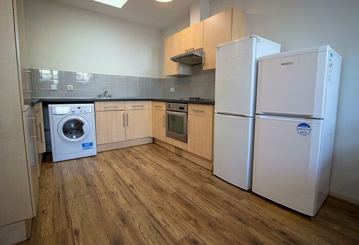 6 Bedroom Flat To Rent In *£Pppw* C, Mansfield Road, Nottingham, NG1