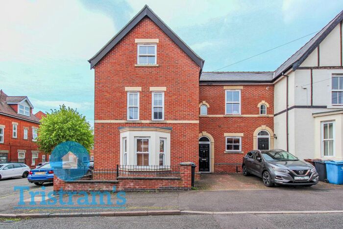 4 Bedroom Town House To Rent In Heyworth Street, Derby, DE22