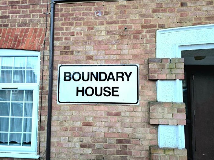 Studio To Rent In Boundary Lane, Welwyn Garden City, AL7