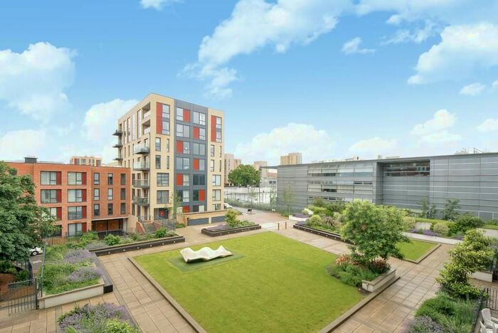 1 Bedroom Flat To Rent In Edgware, Harrow, HA8