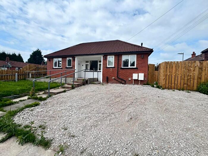 3 Bedroom Detached Bungalow For Sale In Westland Avenue, Farnworth, Bolton, BL4