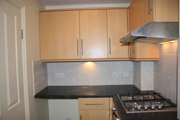 Studio To Rent In Tankerville Road, London, SW16