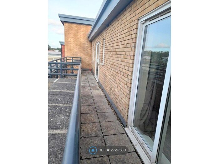 1 Bedroom Flat To Rent In Paveley Court, London, NW7