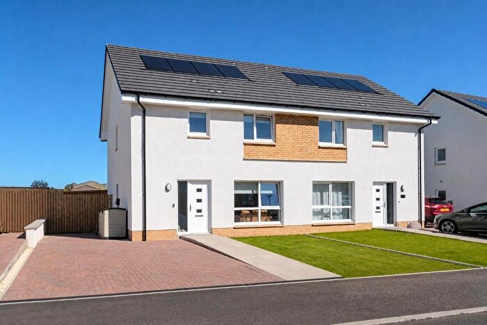 3 Bedroom Semi Detached House For Sale In Avenue End Drive, Hogganfield, G33