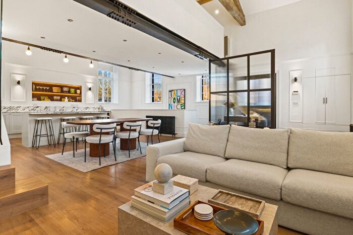 4 Bedroom Semi Detached House For Sale In Allerton Road, Liverpool, L25