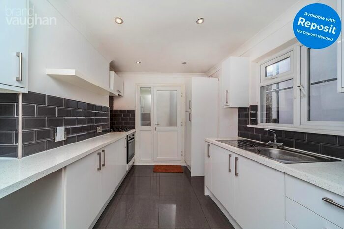 1 Bedroom Flat To Rent In Gladstone Terrace, Brighton, East Sussex, BN2