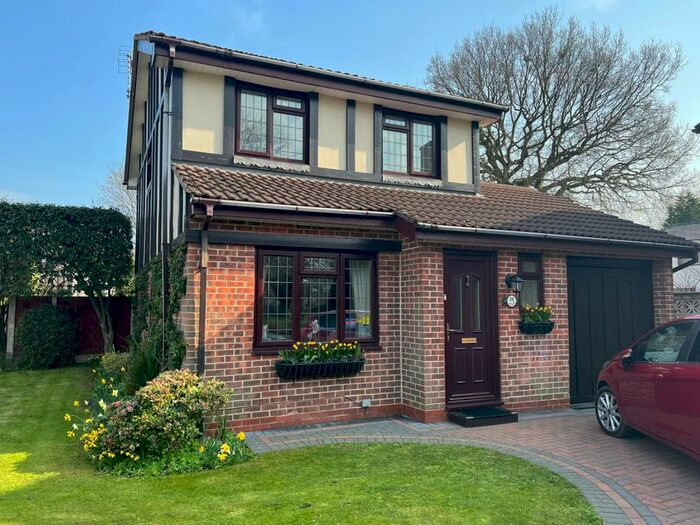 3 Bedroom Detached House To Rent In Stocker Avenue, Alvaston, Derby, DE24