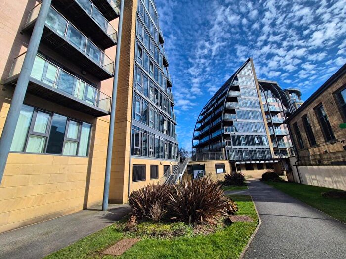 1 Bedroom Apartment To Rent In Salts Mill Road, Shipley, BD17