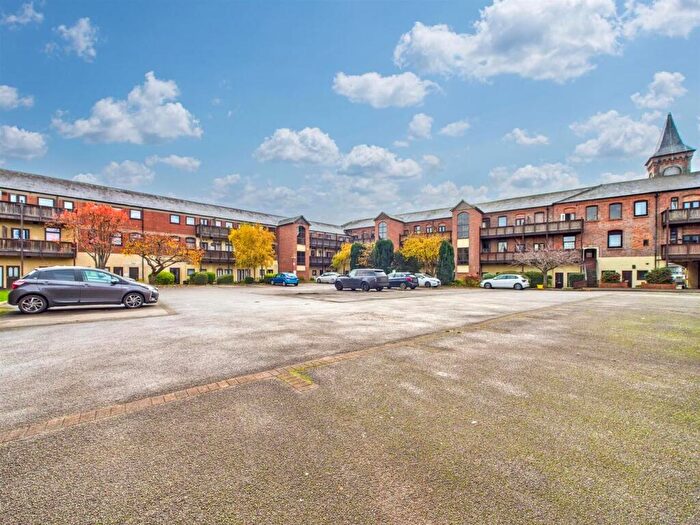 2 Bedroom Apartment To Rent In The Stretton, Leen Court, Nottingham, NG7