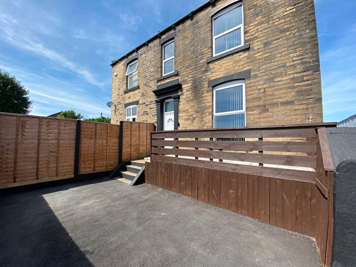 3 Bedroom Property To Rent In Laburnum Street, Pudsey, LS28
