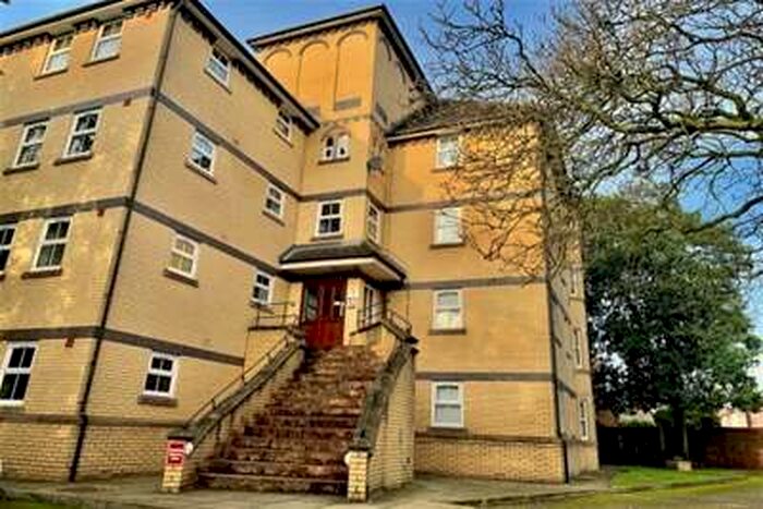 2 Bedroom Flat To Rent In Livingston Drive, Liverpool L17