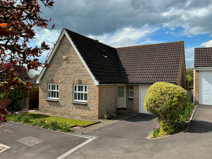 3 Bedroom Detached Bungalow For Sale In Underhill, Mere, Warminster, BA12