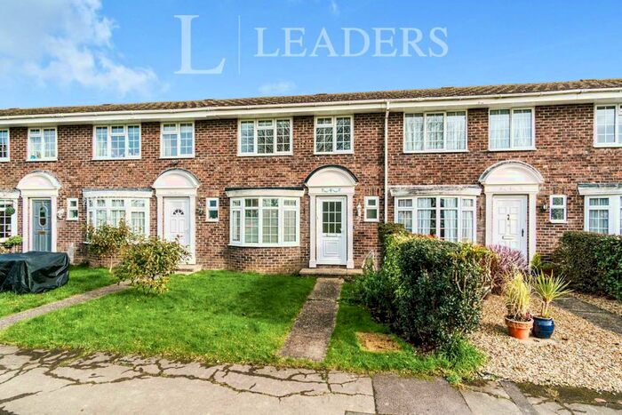 3 Bedroom Terraced House To Rent In Southwark Walk, PO21