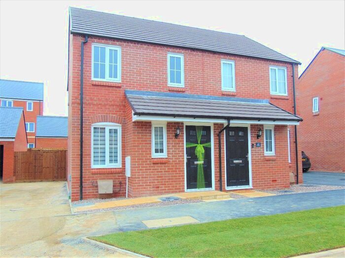 2 Bedroom Semi-Detached House To Rent In Otter Street, Rothwell, Northants, NN14