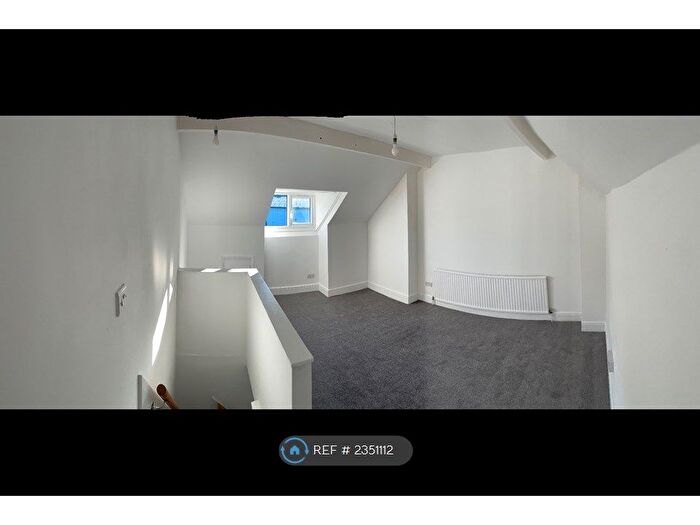 3 Bedroom Terraced House To Rent In Vere Road, Sheffield, S6