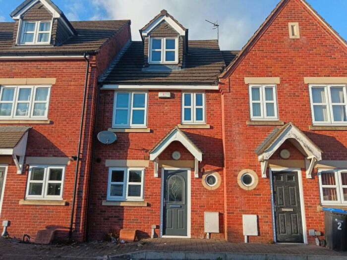 3 Bedroom Terraced House For Sale In Winifred Street, Hucknall, Nottingham, Nottinghamshire, NG15