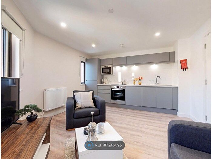 2 Bedroom Flat To Rent In Apollo Residence, Sheffield, S1